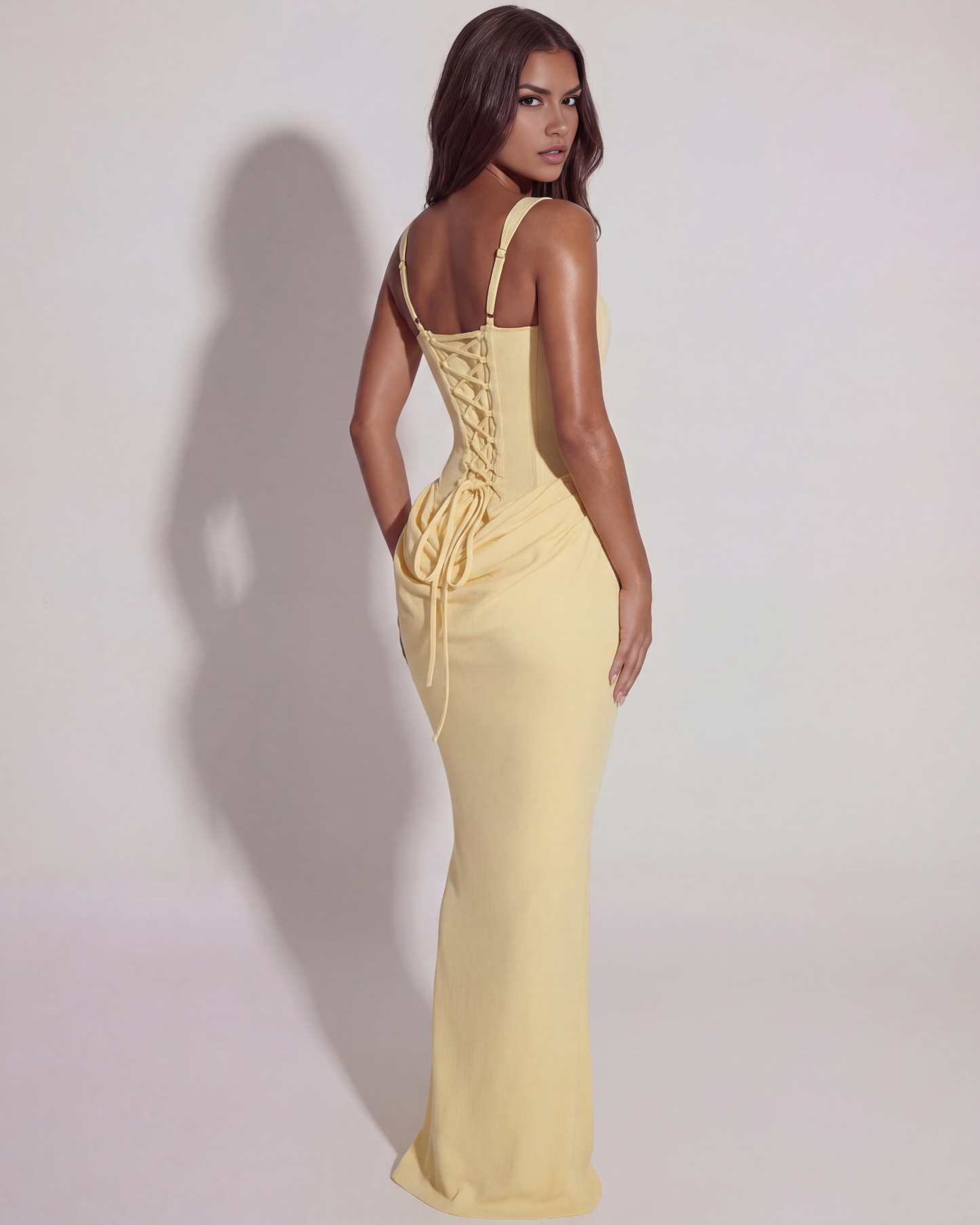 Eleonora en color amarillo mantequilla - Cloe Montiel