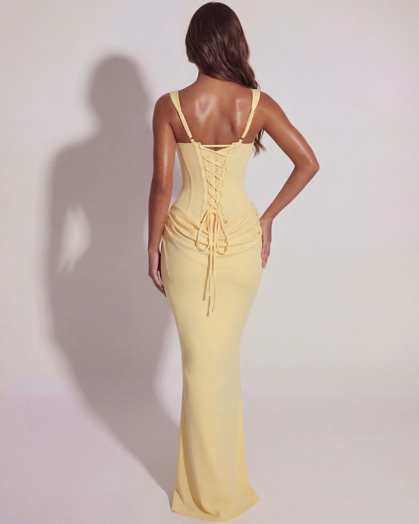 Eleonora en color amarillo mantequilla - Cloe Montiel
