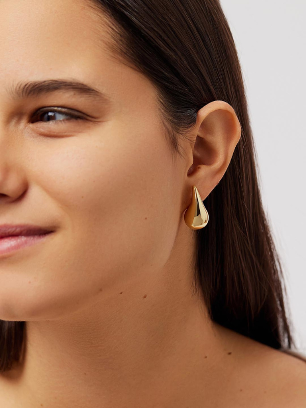 Pendientes Golden Drop Earrings en color dorado - Cloe Montiel