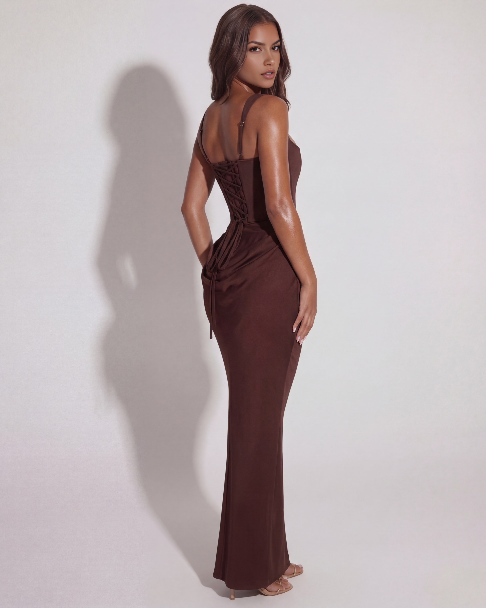 Eleonora en color chocolate - Cloe Montiel