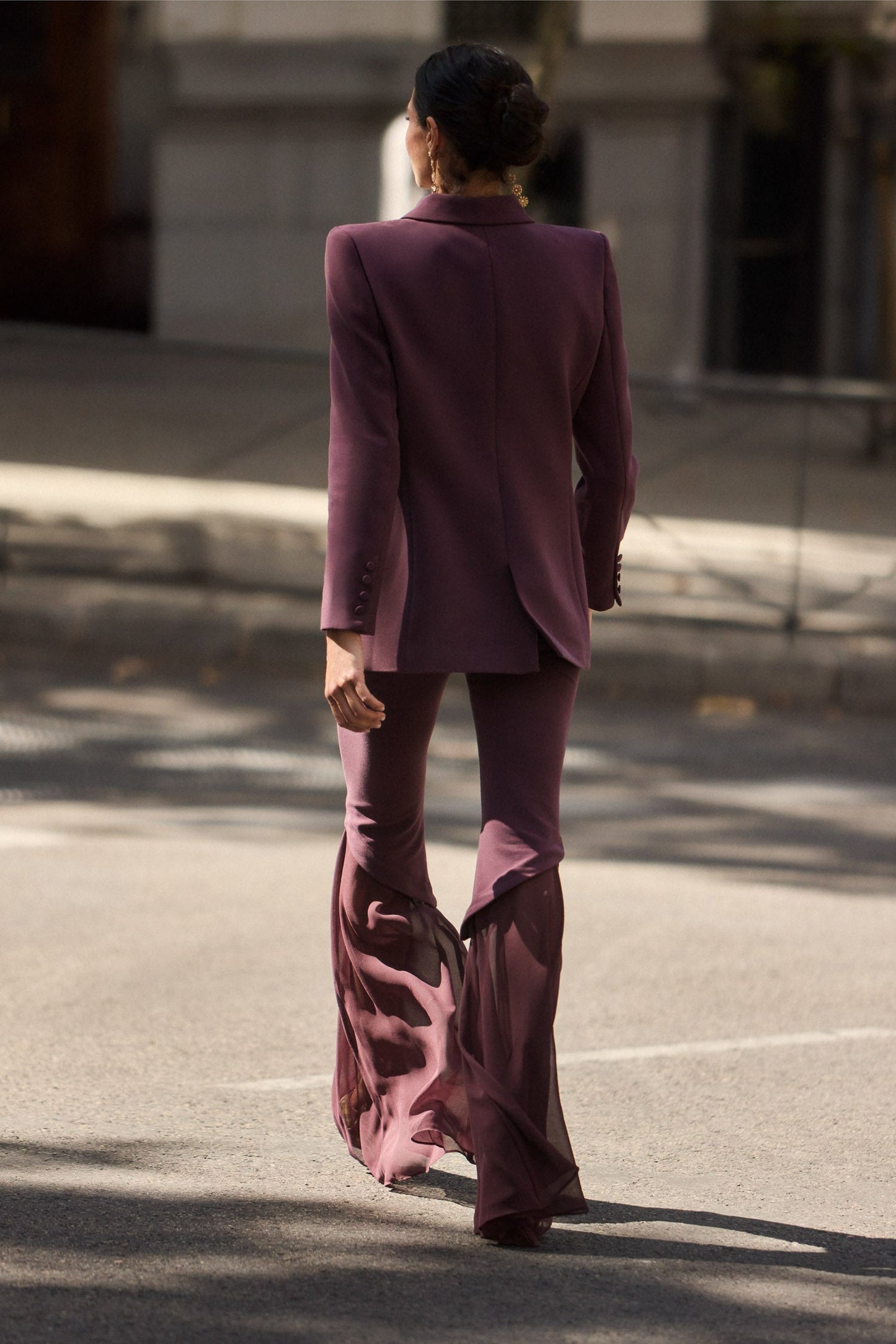 Pantalón fluido burdeos 3