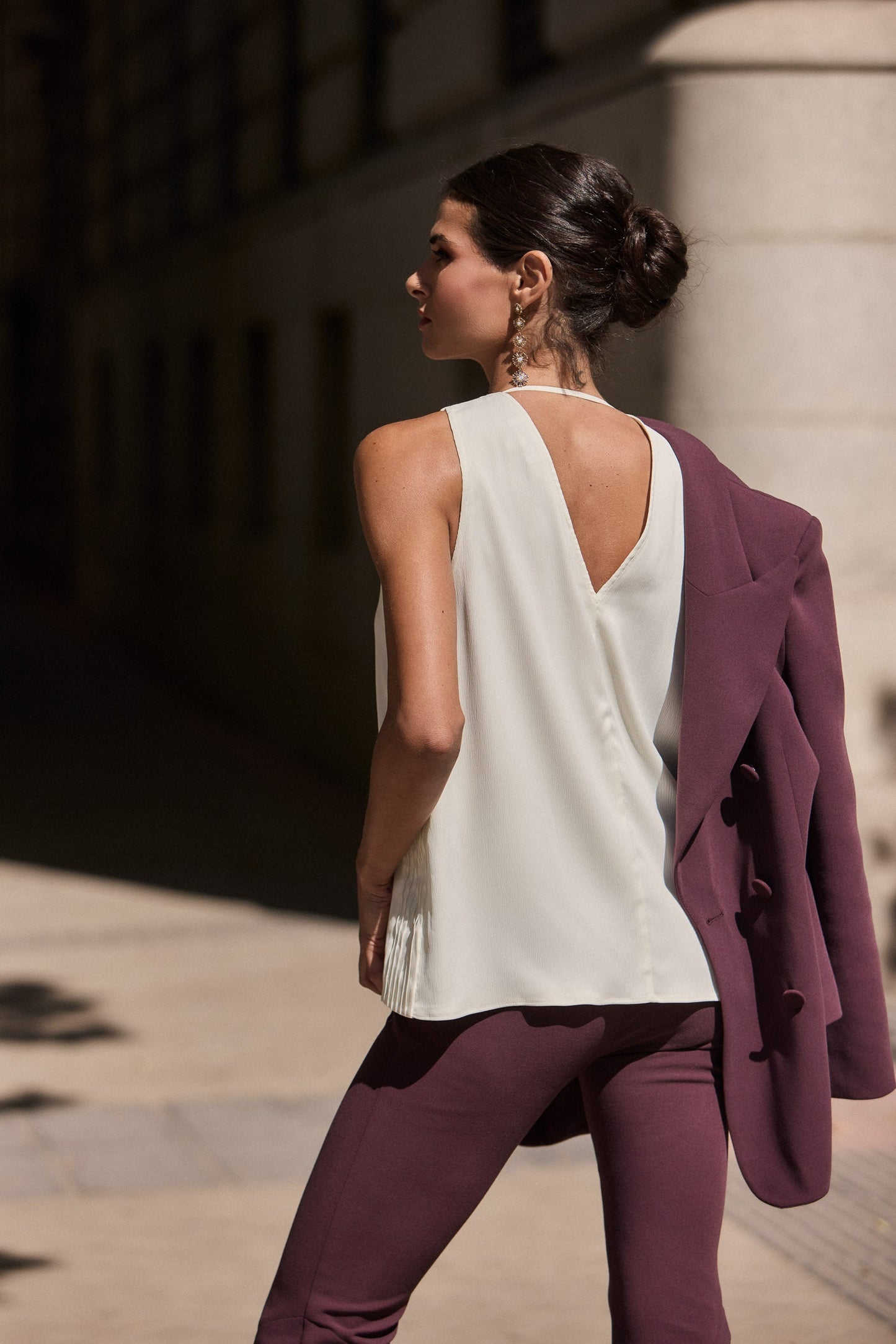 Pantalón fluido burdeos 2