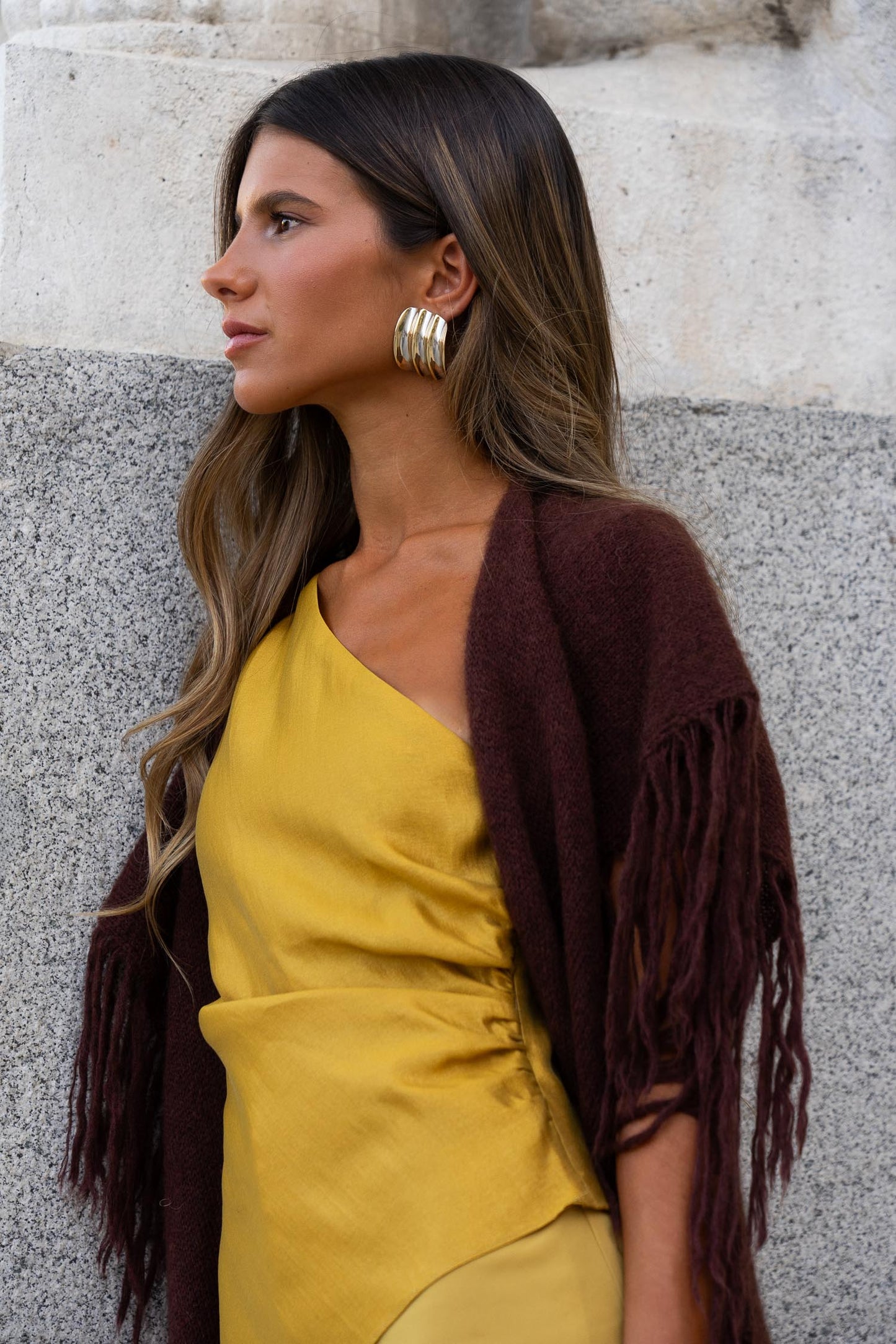 Top elegante mostaza