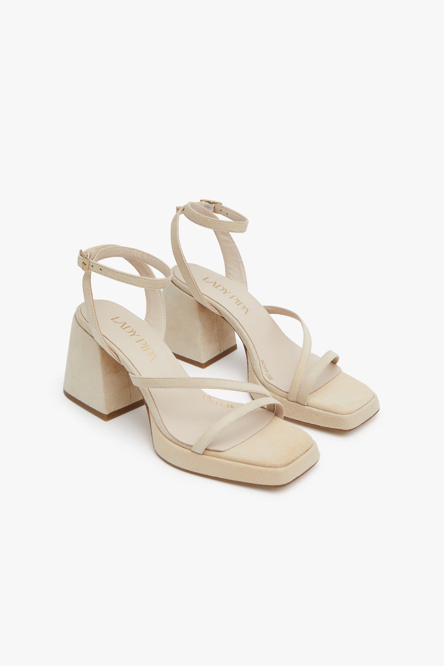 Sandalia de invitada beige 2