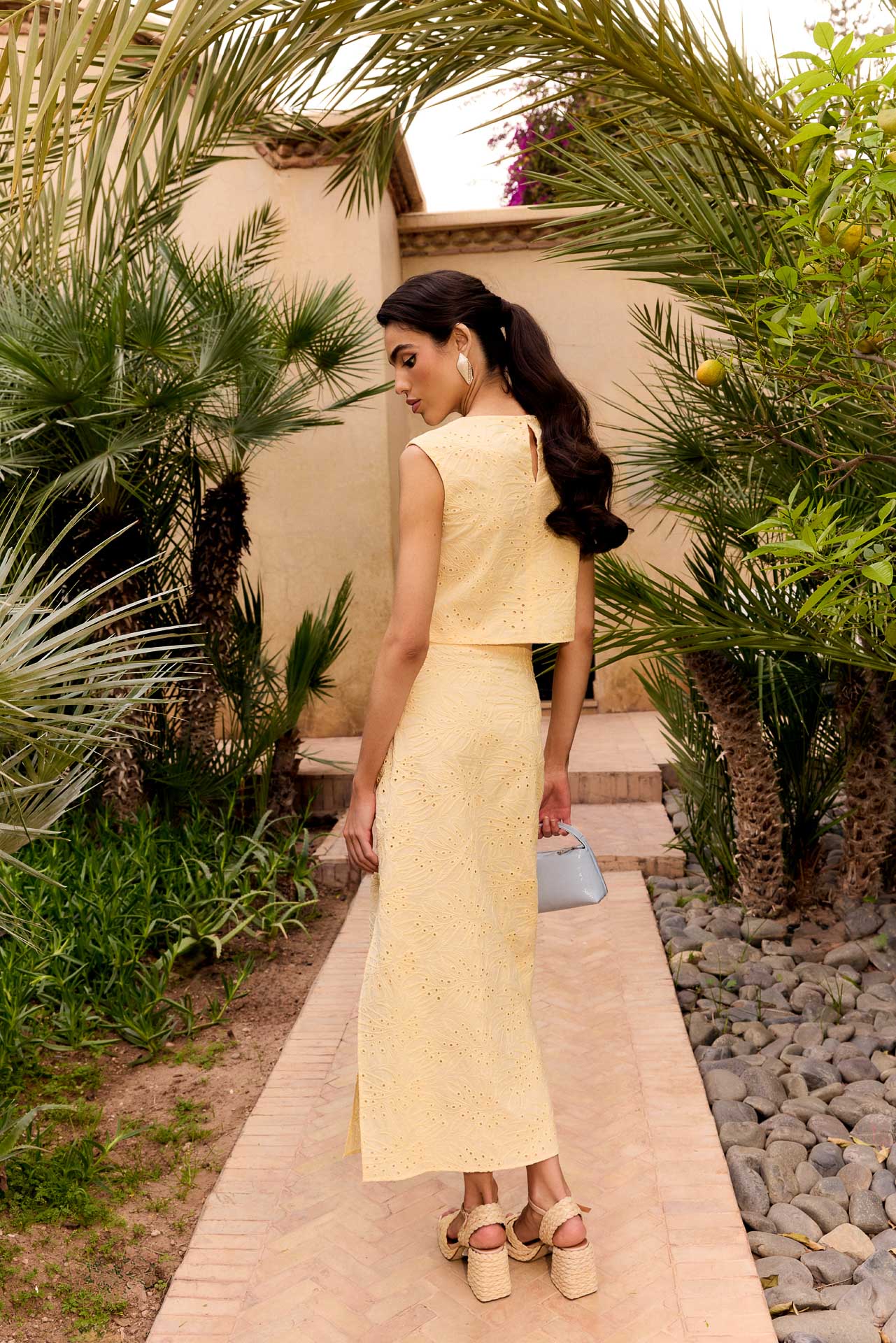 Falda midi beige 2