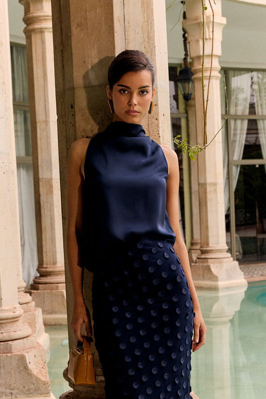 Top elegante azul
