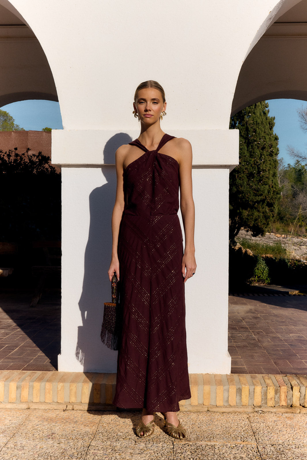 Top elegante marrón