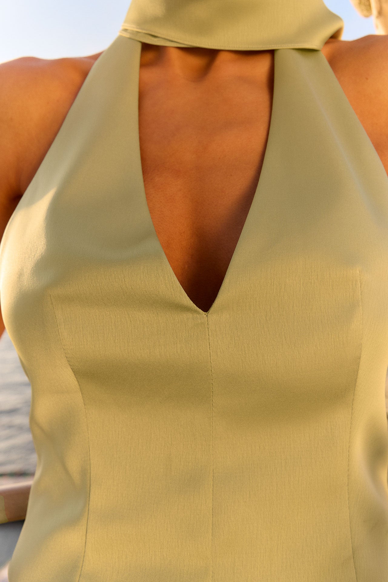 Top elegante verde