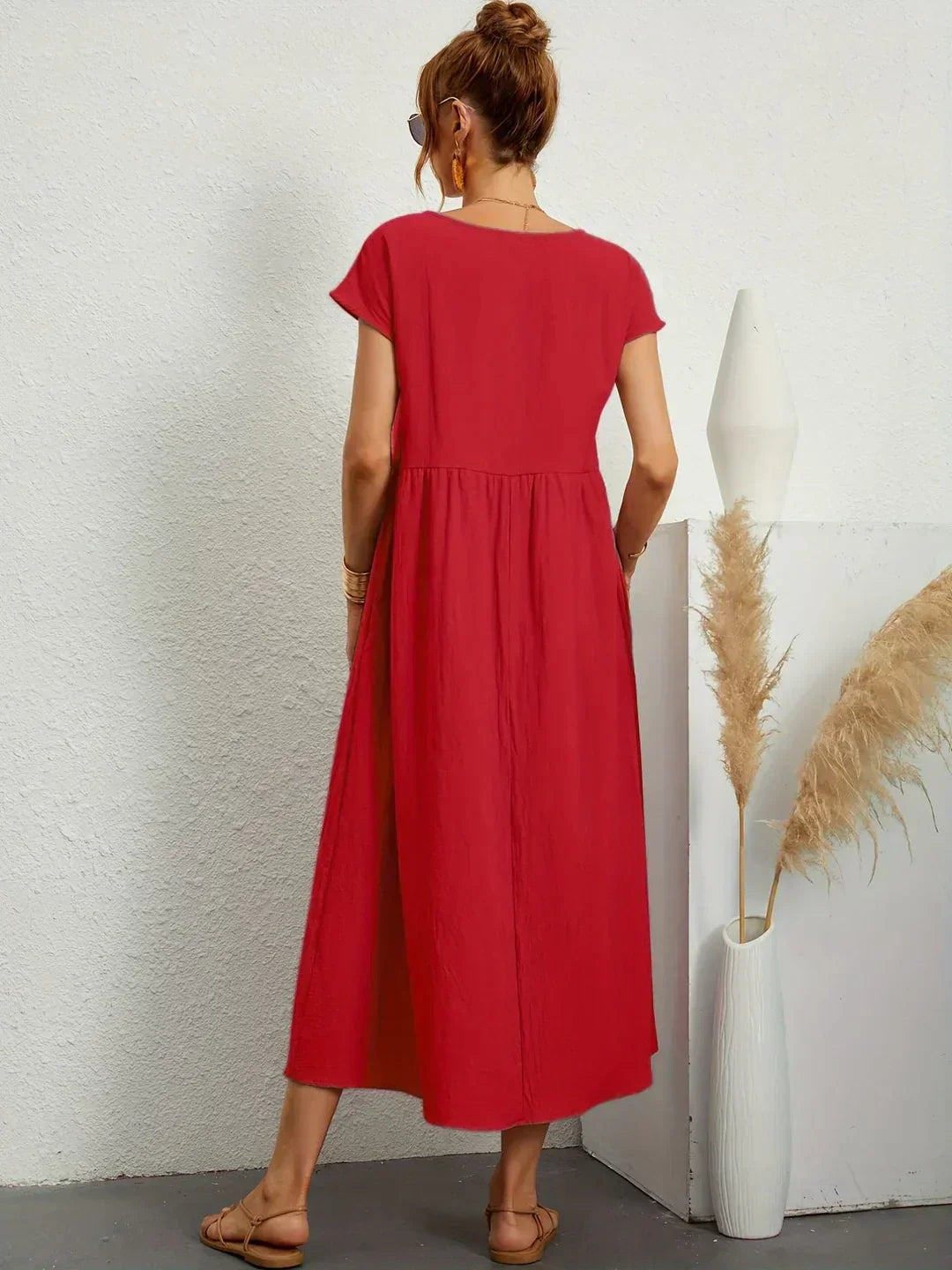 HEIKE | VESTIDO MIDI FLUIDO DE ELEGANCIA ATEMPORAL
