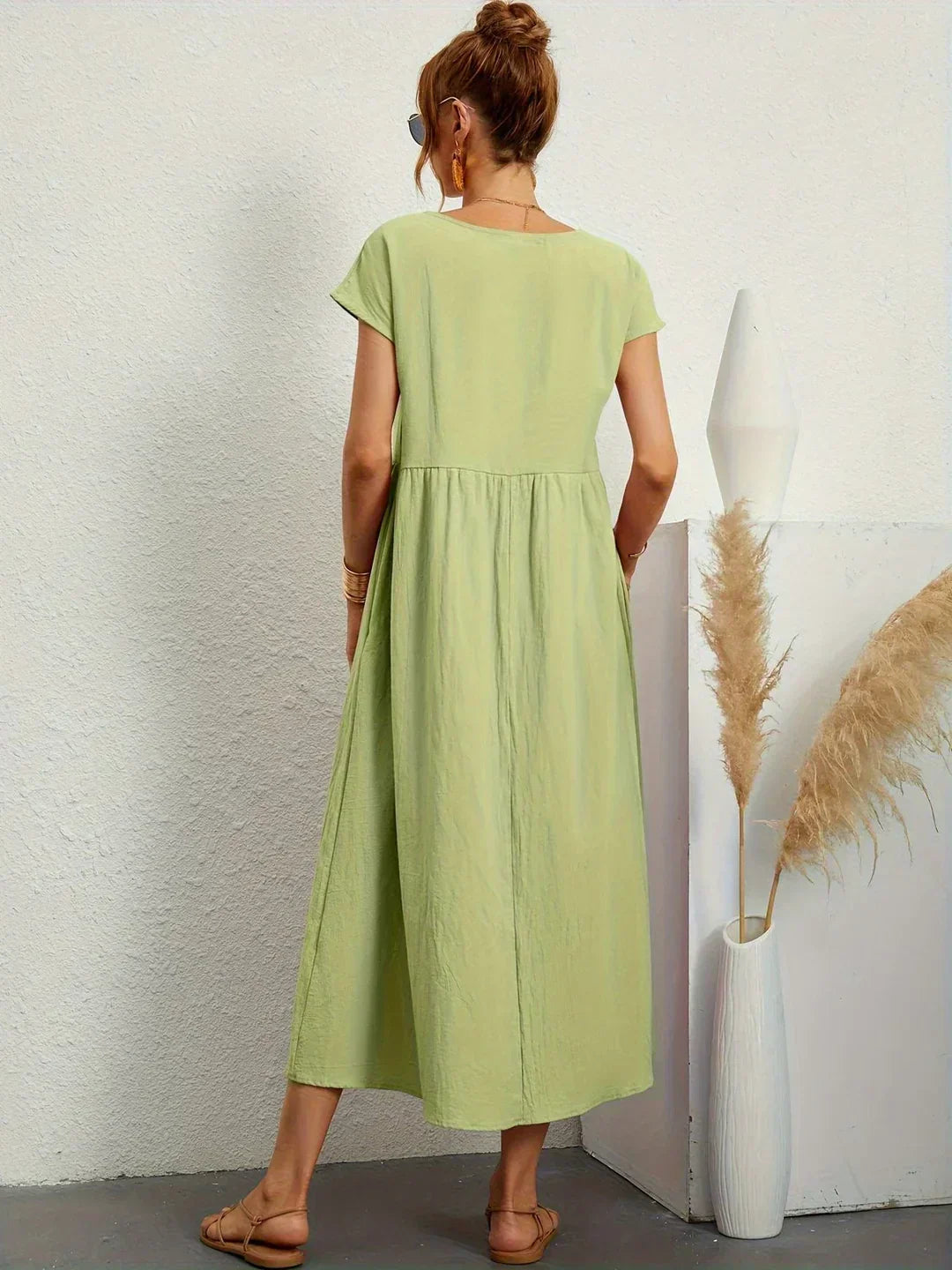 HEIKE | VESTIDO MIDI FLUIDO DE ELEGANCIA ATEMPORAL