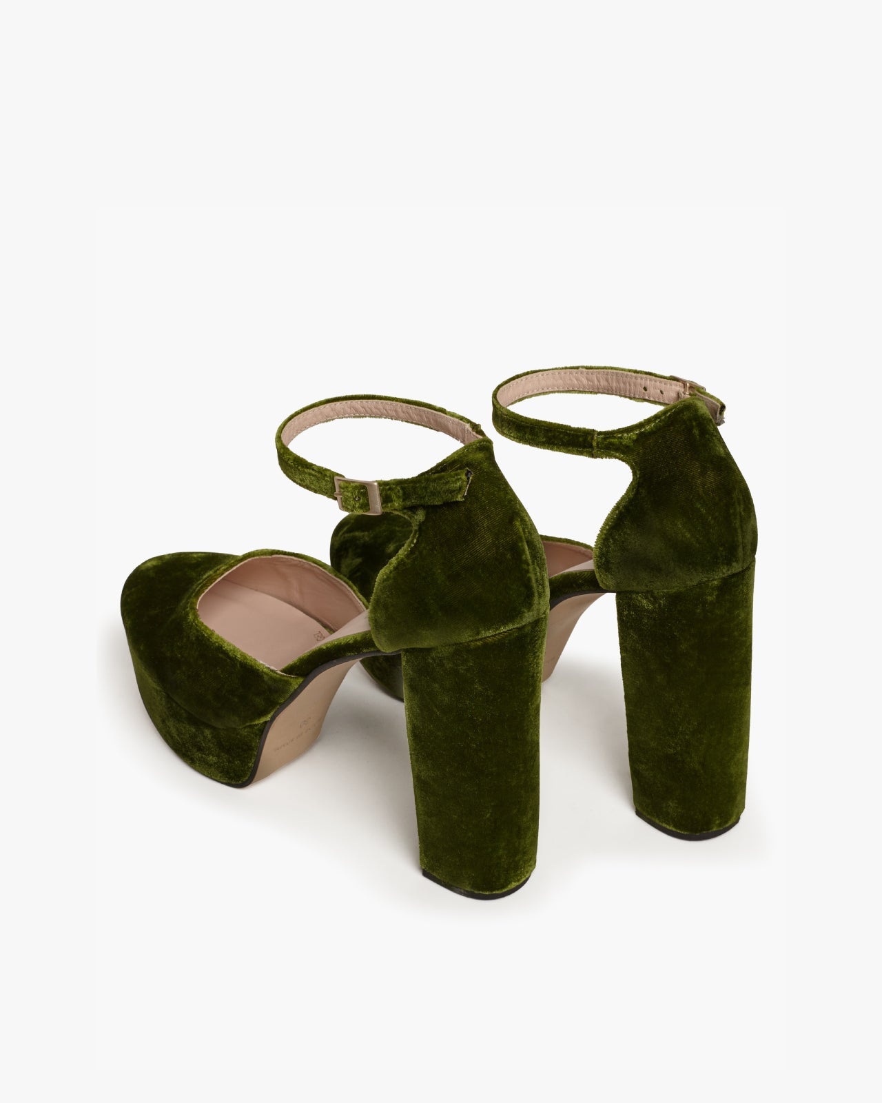 Calzado de invitada verde
